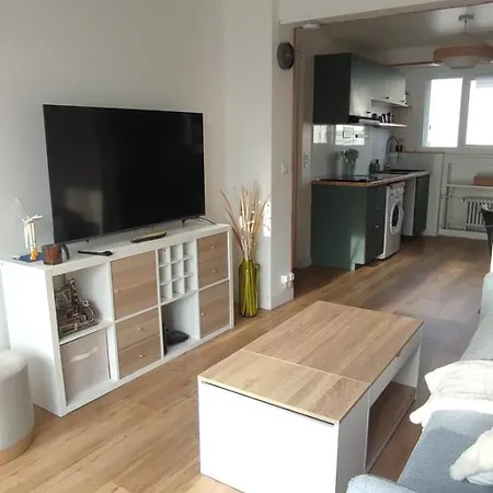 Apartment T2 Lumineux Avec Balcon, Parking - Centre-ville Le Havre