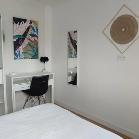T2 Lumineux Avec Balcon, Parking - Centre-ville Apartment *