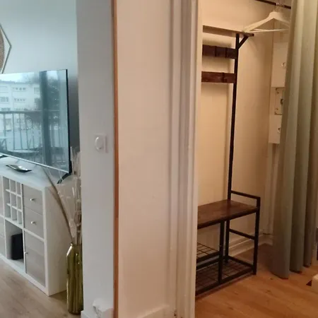 T2 Lumineux Avec Balcon, Parking - Centre-ville *