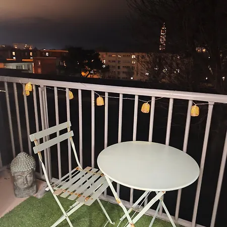 T2 Lumineux Avec Balcon, Parking - Centre-ville * 勒阿弗尔