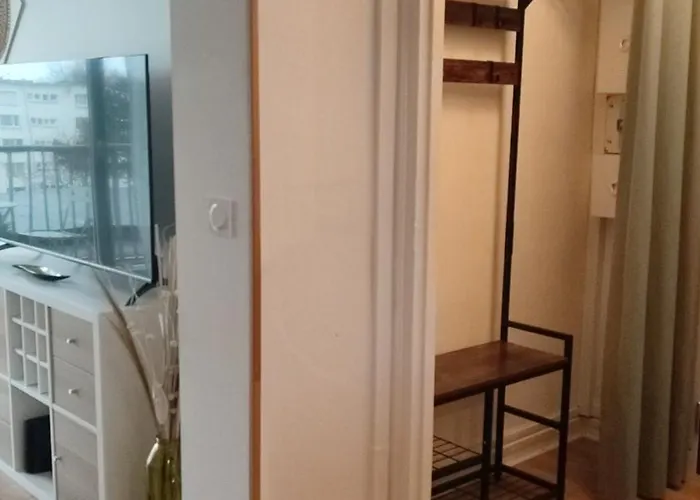 T2 Lumineux Avec Balcon, Parking - Centre-ville *