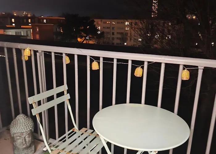 T2 Lumineux Avec Balcon, Parking - Centre-ville * Le Havre